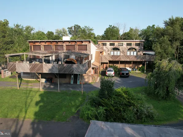 1486 W Main St, Lansdale, PA 19446