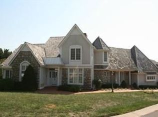 11121 W 121st St, Overland Park, KS 66213