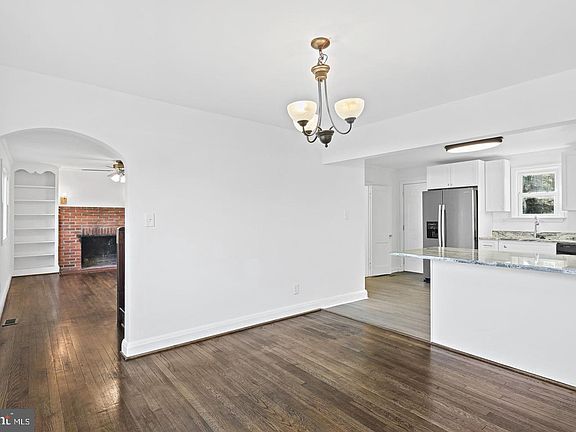 5th image of 423 Ingleside Ave