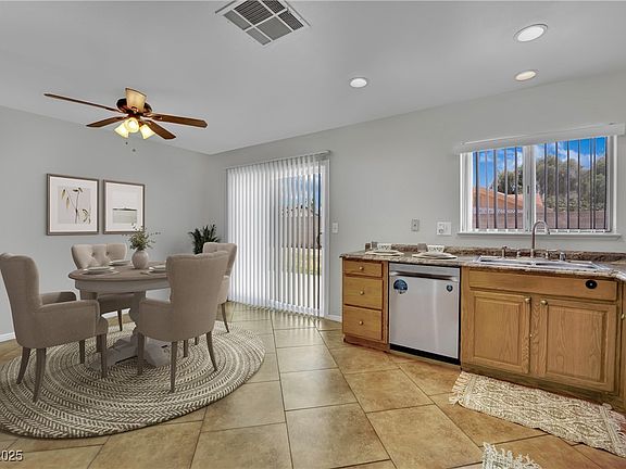 5th image of 317 Kane Ave