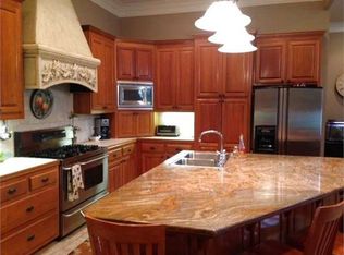 36453 Hidden Oaks Ct, Prairieville, LA 70769