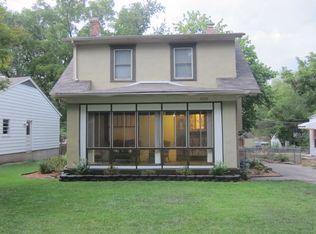 8224 Belleview Ave, Kansas City, MO 64114