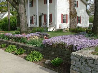 1566 Crescent Blvd, Dayton, OH 45409
