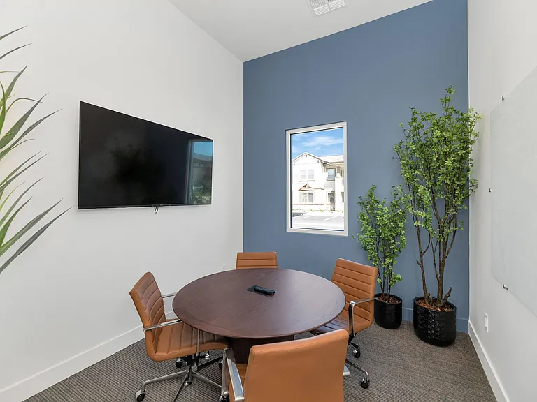 Everly at Morrison Ranch Luxury Apartments — Photo 54