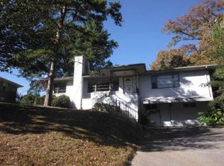 14 Dogwood Ln, Birmingham, AL 35215