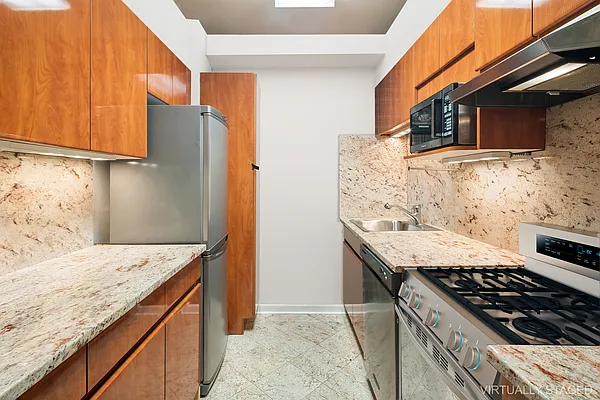 Sold by Compass | media 13