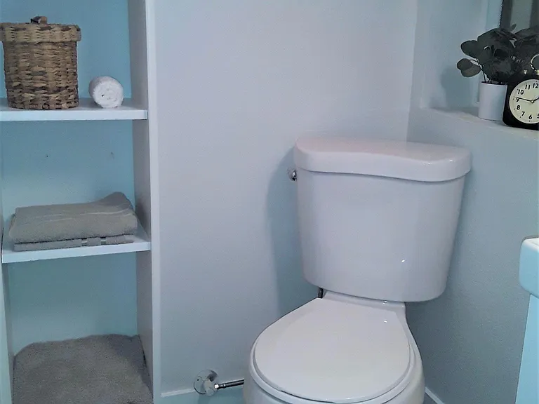 228 Pelly Ave N #101 — Photo 16