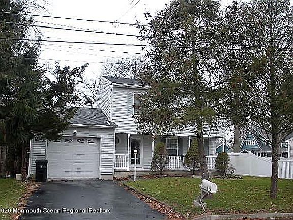 2nd image of 1158 Sylvan Dr