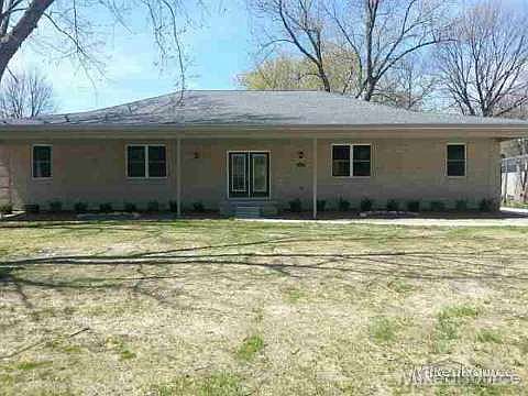 1st image of 38725 Elmite St