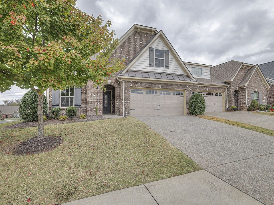 1371 Whispering Oaks Dr, Lebanon, TN 37090 | Zillow