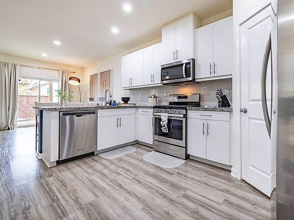 2nd image of 27463 Caprock Way