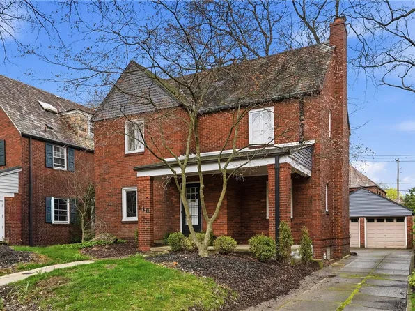 130 Yorkshire Dr, Pittsburgh, PA 15208