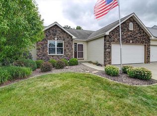 330 Highview Ln, Columbus, WI 53925