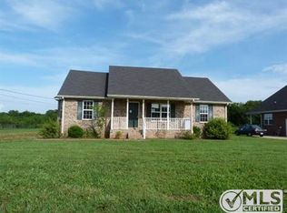 1028 Auldridge Dr, Christiana, TN 37037