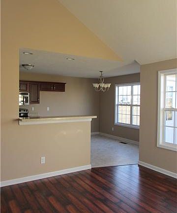 5th image of 1002 Hazelwood Lot 1002