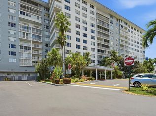 HILLCREST EAST NO 25, Hollywood, FL 33021