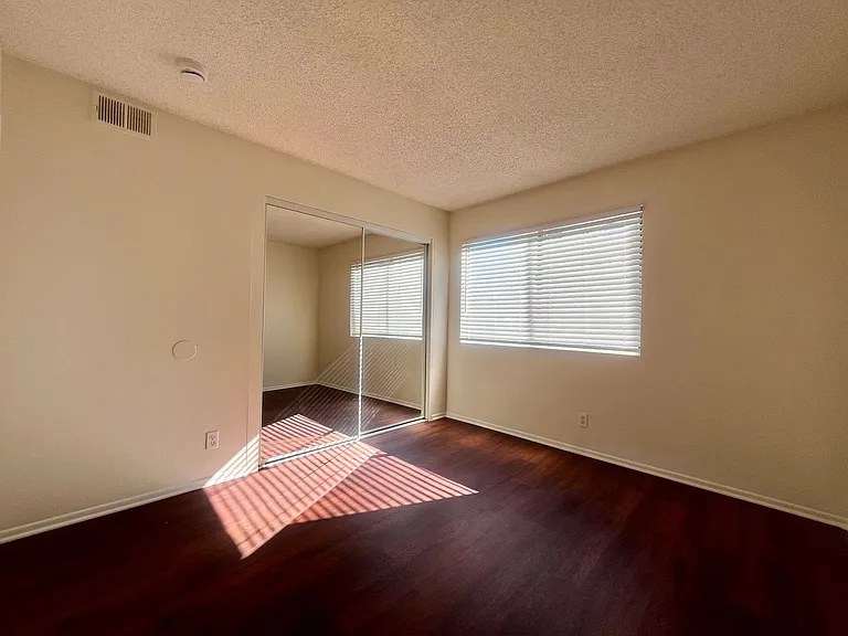 26128 Belle Porte Ave #4 — Photo 10