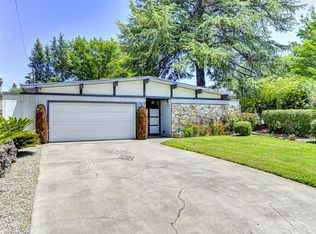 2012 Canterbury Rd, Sacramento, CA 95815