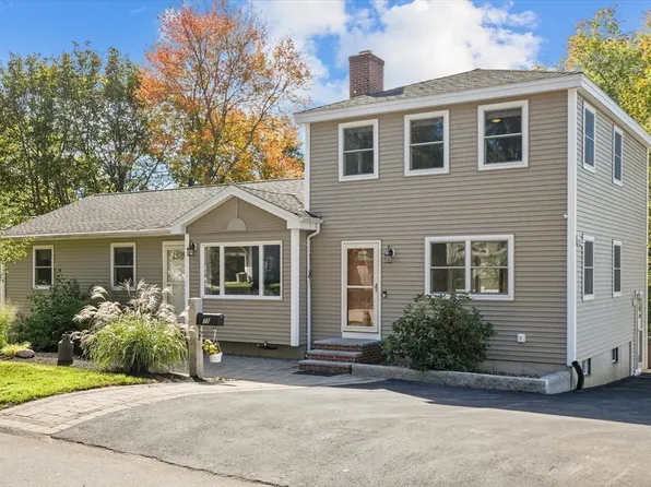 75 Border Rd, Reading, MA 01867