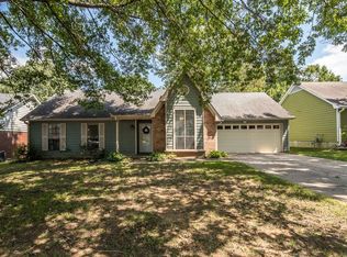 2766 Arbor Lane Dr, Memphis, TN 38133