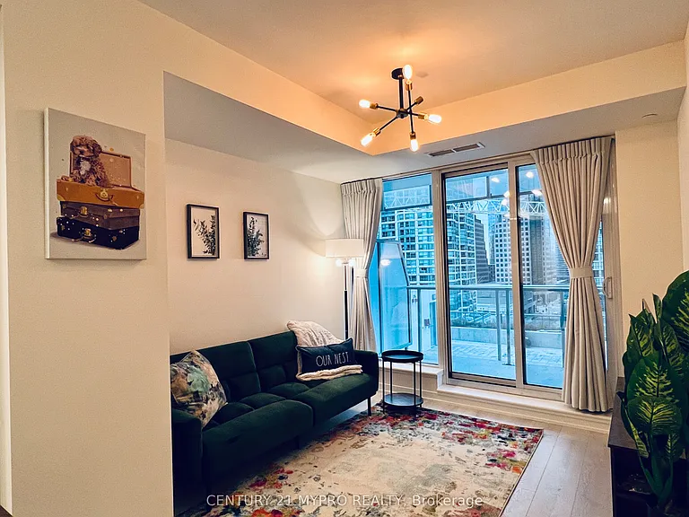 28 Freeland St #803 — Photo 18