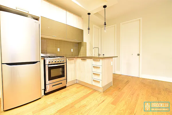 Rented by null | media 18