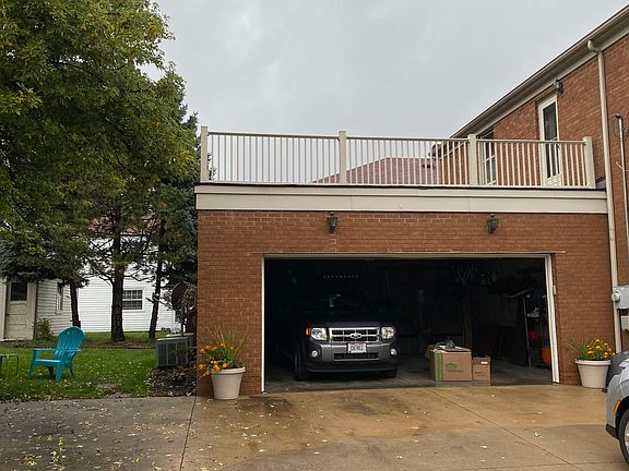 2nd image of 19683 Hilliard Blvd #Up