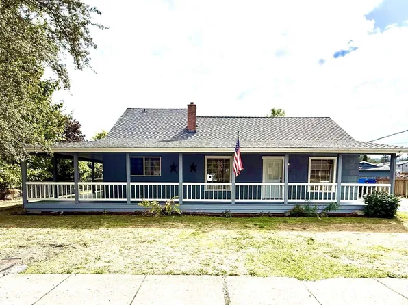 704 Kansas Street SW, Orting, WA 98360