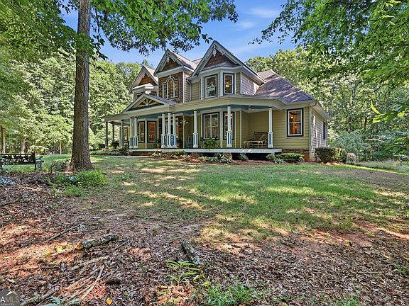2nd image of 4829A Old Pendergrass Rd