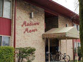 Madison Manor-612-(2)