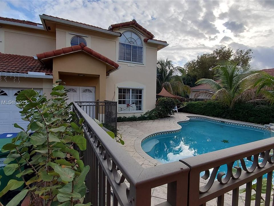 1st image of 5764 NW 98th Pl #1