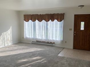 263 N Commerce St, Cedar Grove, WI 53013