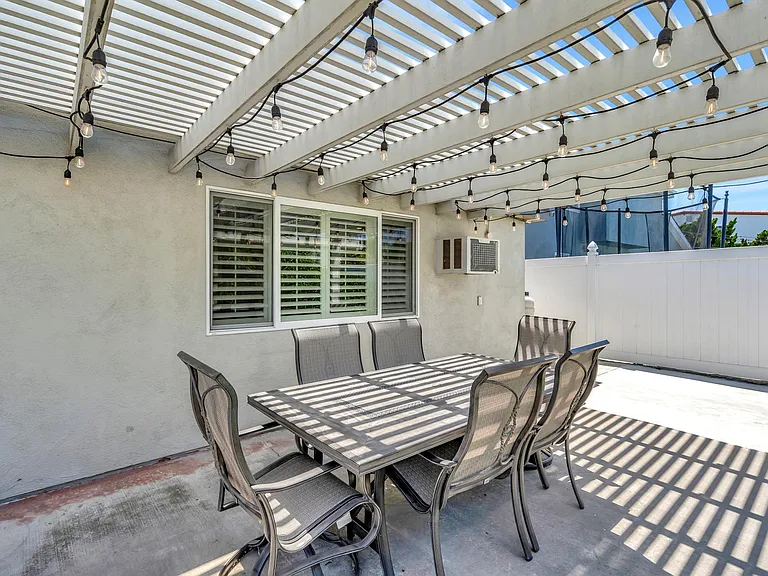 9131 Warfield Dr — Photo 62
