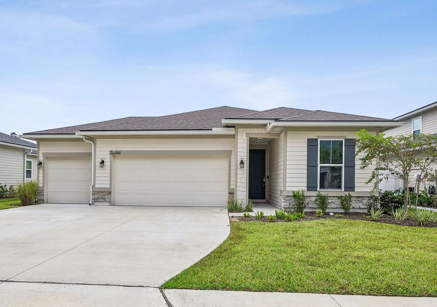 Spacious & Inviting Fernandina Beach Home Near Amelia Island — Photo 1