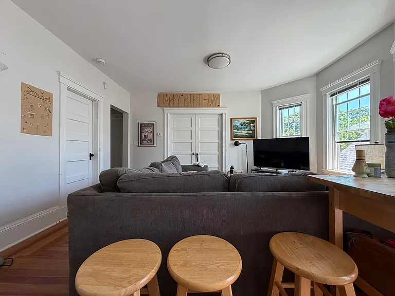 37 Magoun St #3 — Photo 3