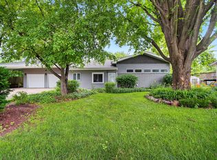 710 3rd St, Waukee, IA 50263