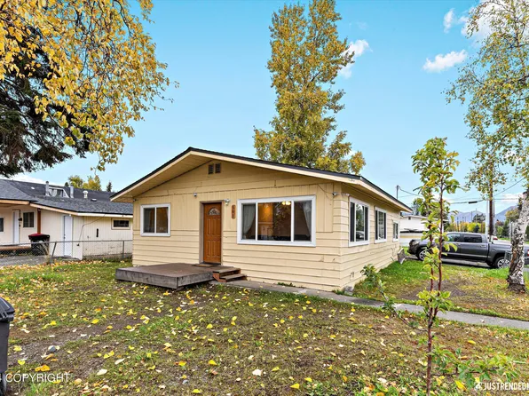 501 Mumford St, Anchorage, AK 99508