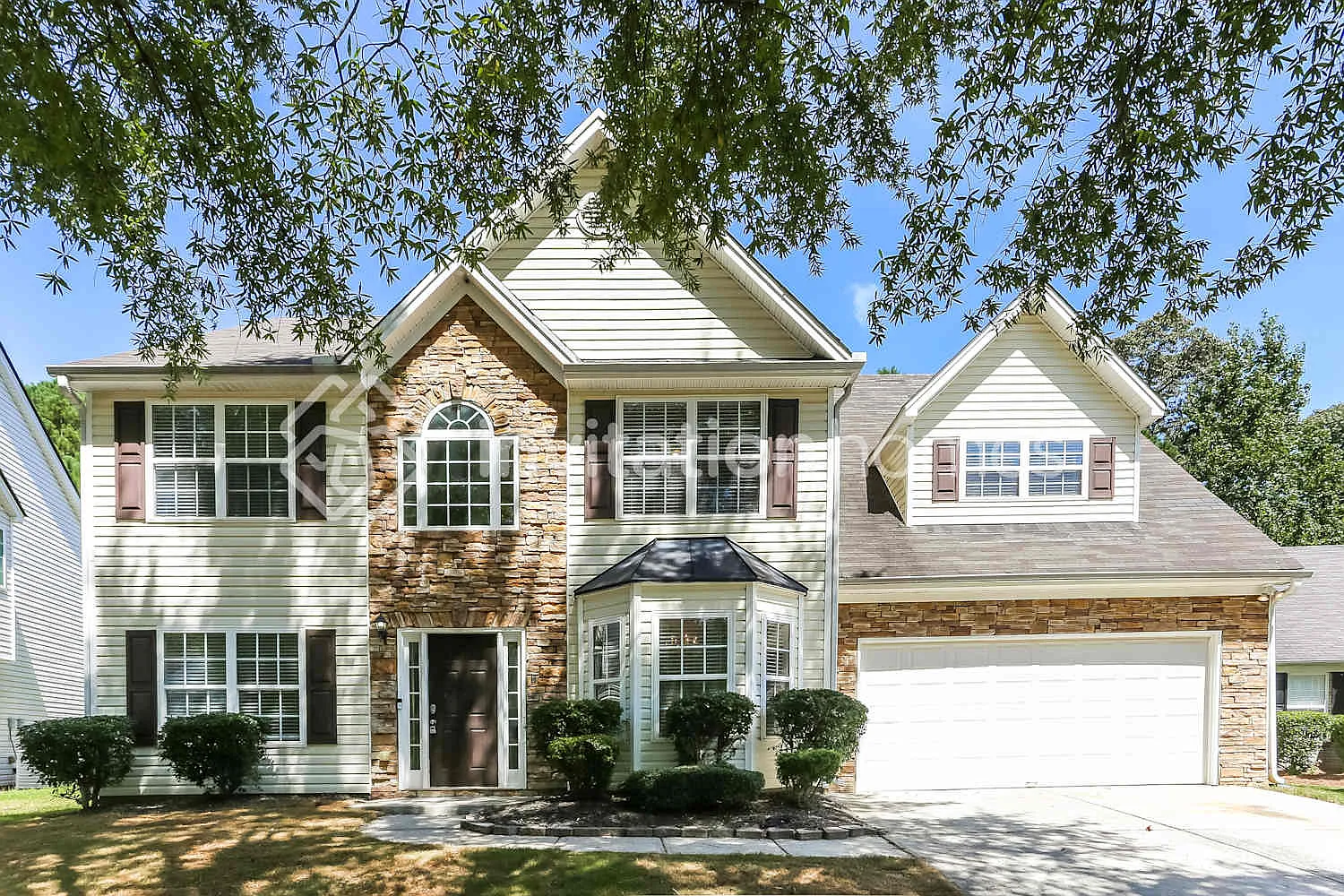 3781 Bogan Mill Rd Buford, GA 30519 — Photo 1