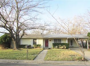 968 N Clinton St, Stephenville, TX 76401