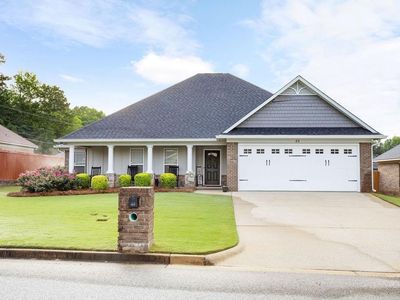 63 Boulder Creek Dr, Smiths Station, AL, 36877