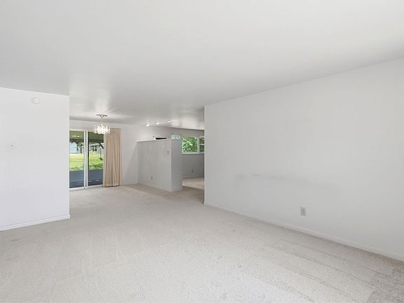 4th image of 3669 Wenbrook Dr