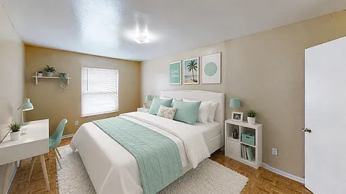 Summercrest Photo 1