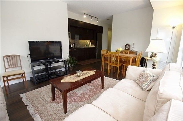 2nd image of 120 Harrison Garden Blvd Unit 736