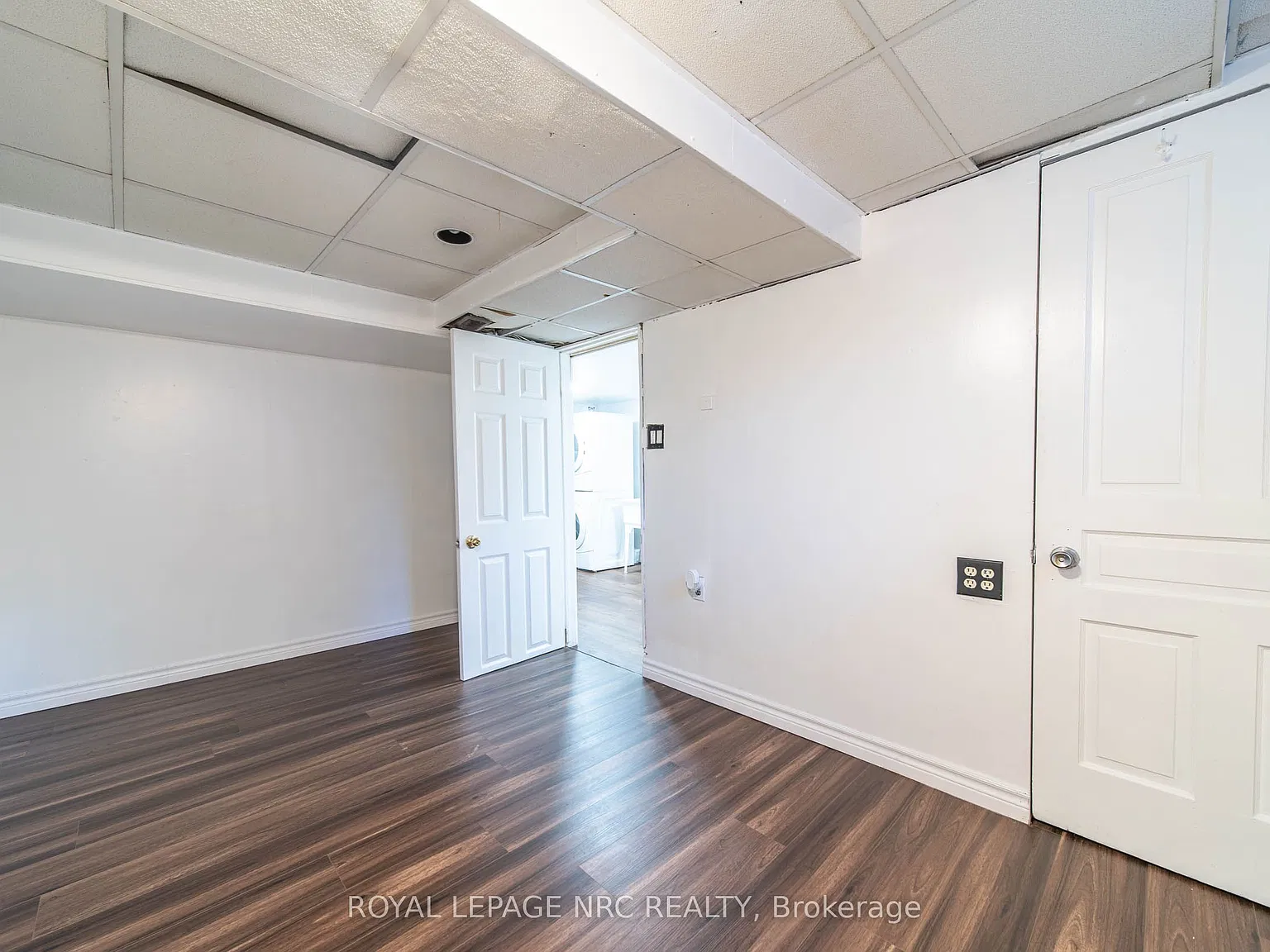 2 bed, $1,000 — Photo 4