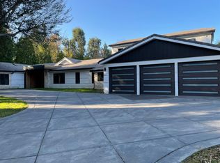 5201 E Crescent Dr, Anaheim, CA 92807