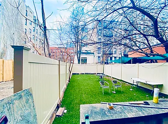 Rented by Bond New York | media 29