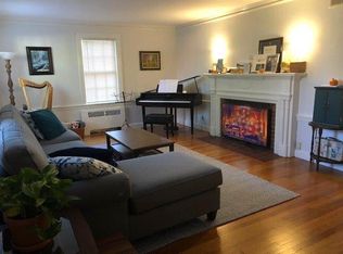 33 Wesley St #1, Newton, MA 02458