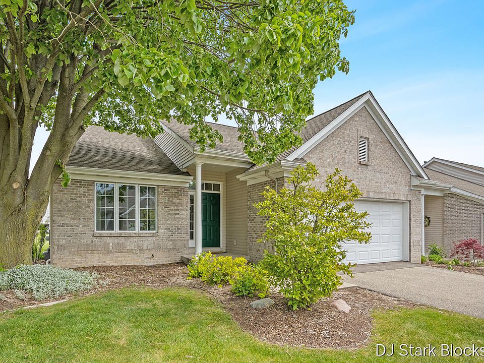 1st image of 2038 Palmerton Ct NE