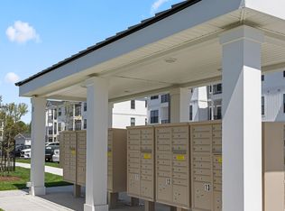 800 Bushell Ln #1-702, Morrisville, PA 19067