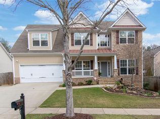 625 Austin Creek Dr, Buford, GA 30518